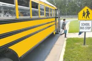 Read more about the article Free Bus Rides for High Schoolers Under New Pilot